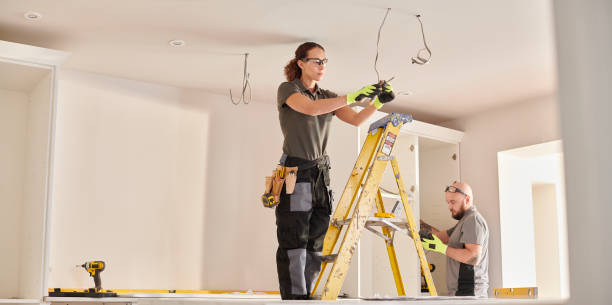 Best Affordable Emergency Electrician  in Las Flores, CA